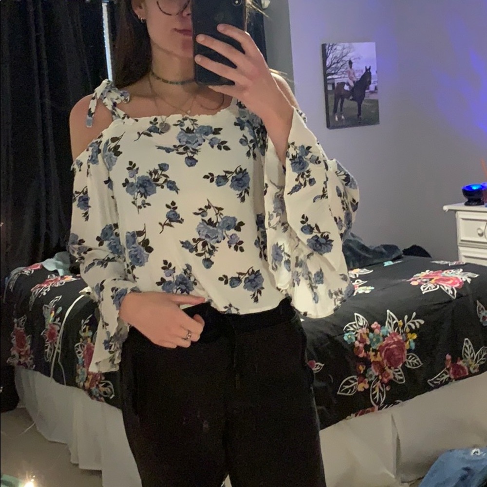 American Eagle blouse